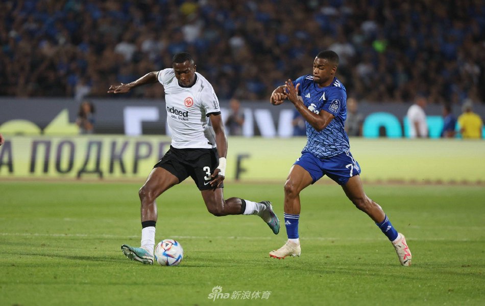 他在近几年 他在近几年