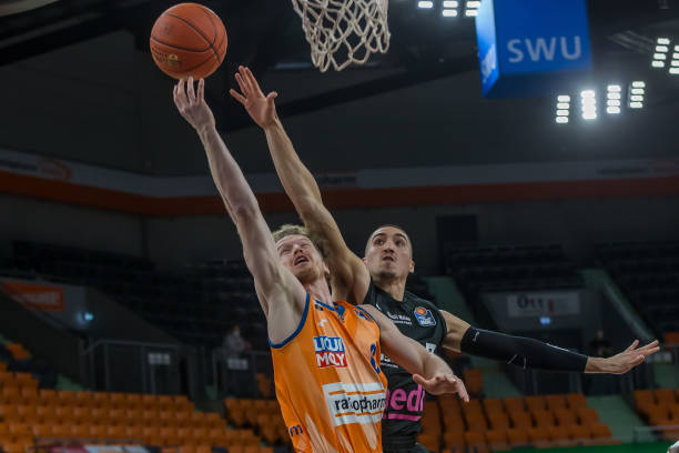 这些年轻队 这些年轻队