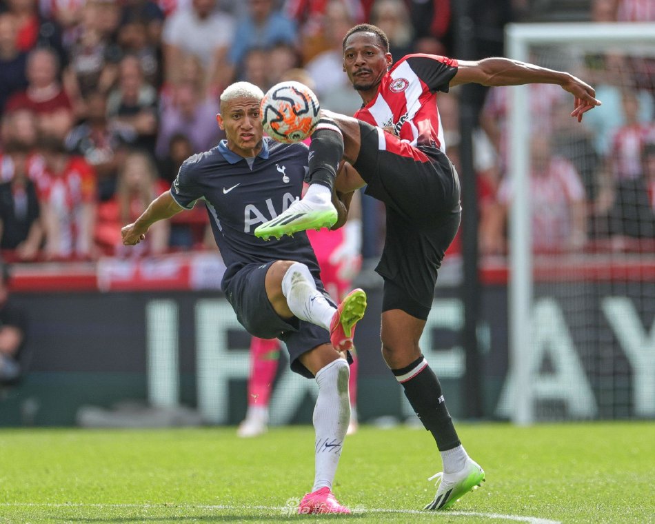 两队历史悠 两队历史悠